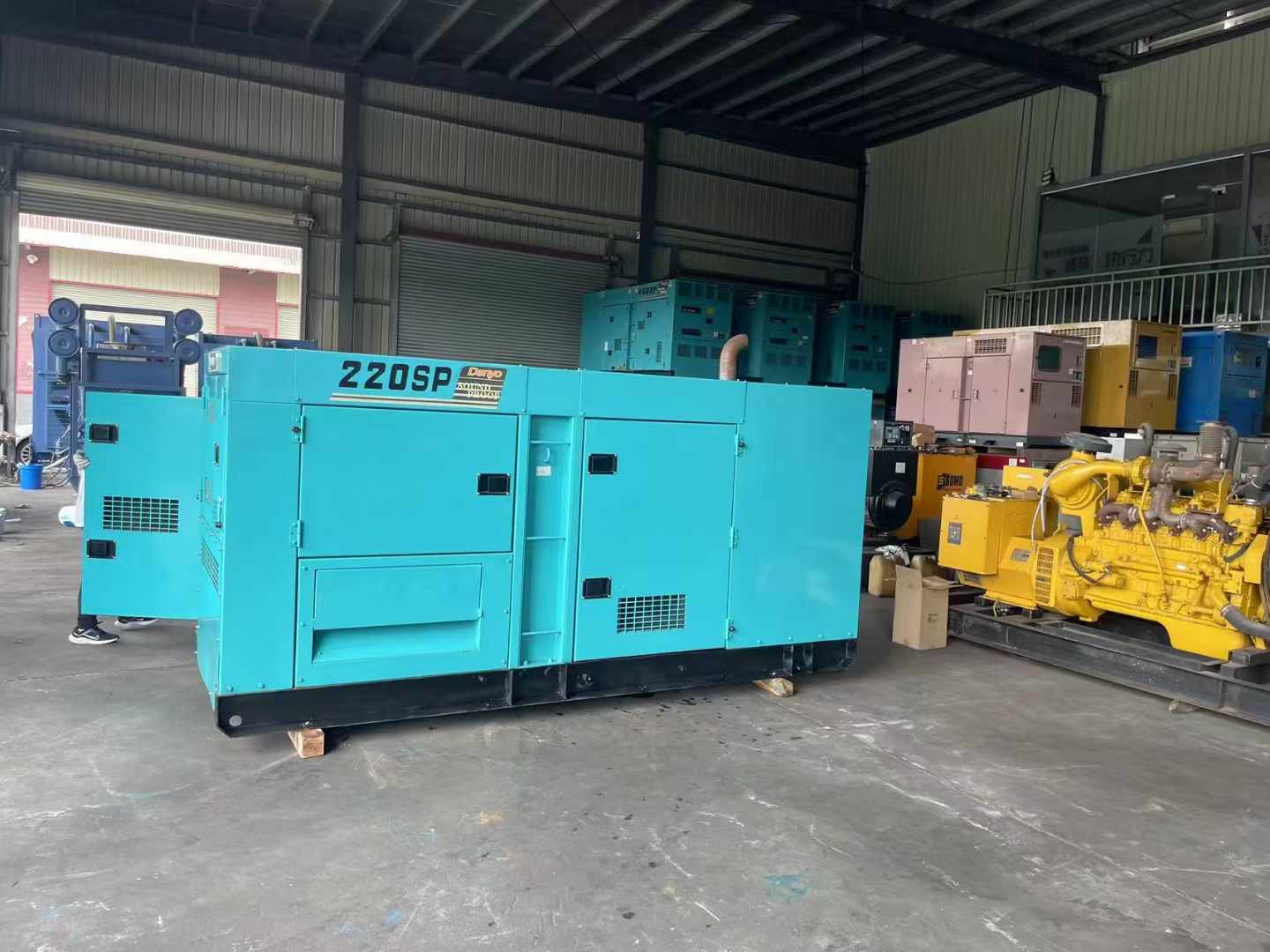 运城柴油发电机组长期不间断运行时，如何监控其温度和压力？